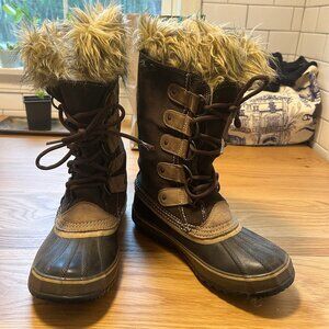 Size 8 Sorel brown snow boots